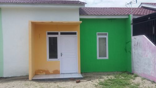 foto tampak rumah tipe 36 perumahan KOTA GALUH Residence