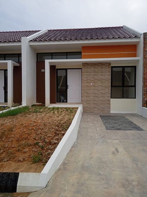 foto tampak rumah tipe F-12 38/90 perumahan ARGENTINA RESIDENCE