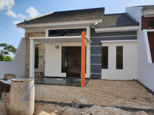 foto tampak rumah tipe 70 perumahan Topaz Residence 3