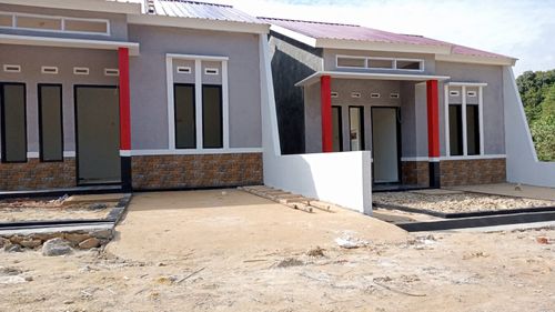 foto tampak rumah tipe 36/84 perumahan GRAND MARIO BARUGA