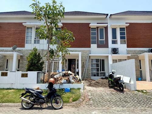 foto tampak rumah tipe FAIRVIEW perumahan Taman Vancouver