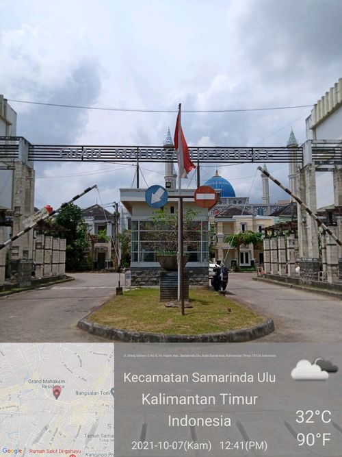 foto gerbang perumahan Grand Mahakam