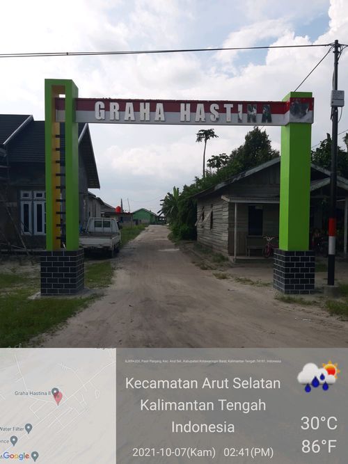 foto posisi tengah perumahan GRAHA HASTINA 4