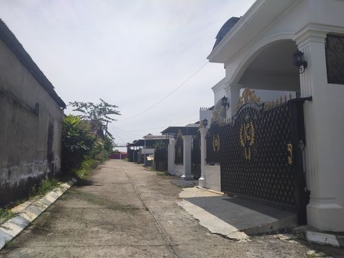 foto posisi tengah perumahan ROYAL SAPPHIRE