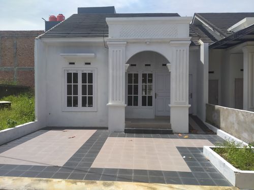 foto contoh rumah perumahan ROYAL SAPPHIRE