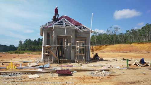 foto contoh rumah perumahan AMORA LAND
