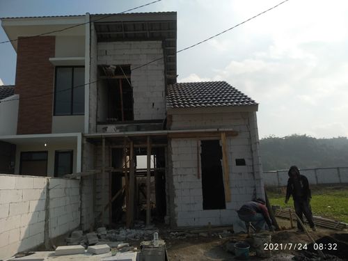 foto tampak rumah tipe 36 Mezzanine (352) perumahan Griya Pataruman Asri 3