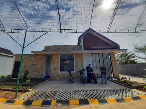 foto tampak rumah tipe C Khusus 98/230 perumahan ARKANA RESIDENCE