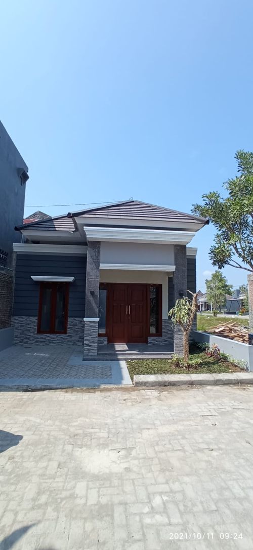 foto tampak rumah tipe T 40/84 perumahan Cluster harmony 2 sukoharjo