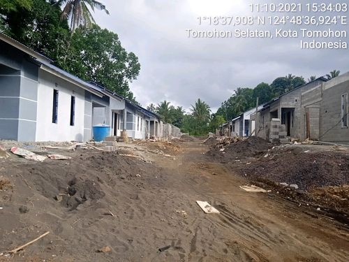 foto posisi tengah perumahan GRIYA BANGUN TOMOHON LESTARI 3