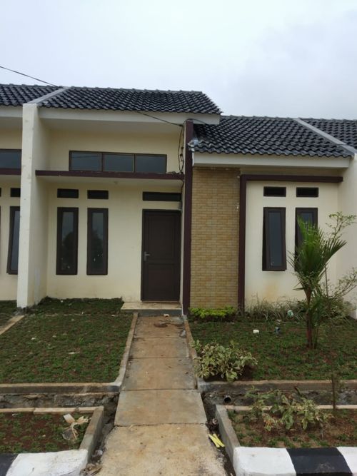foto tampak rumah tipe 30/60 perumahan Benteng Mutiara Mas I