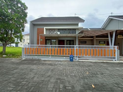 foto contoh rumah perumahan GREEN GARDEN RESIDENCE