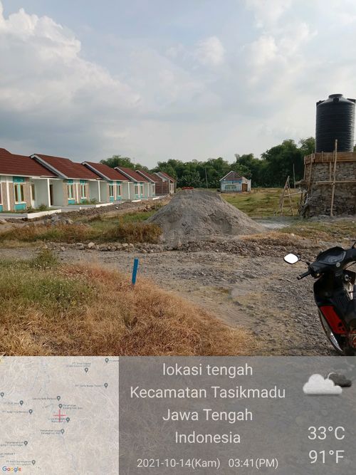 foto posisi tengah perumahan PERUMAHAN KARANGMOJO BARU