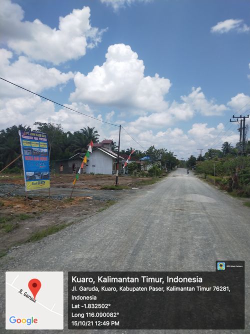 foto gerbang perumahan Pagi Pertama