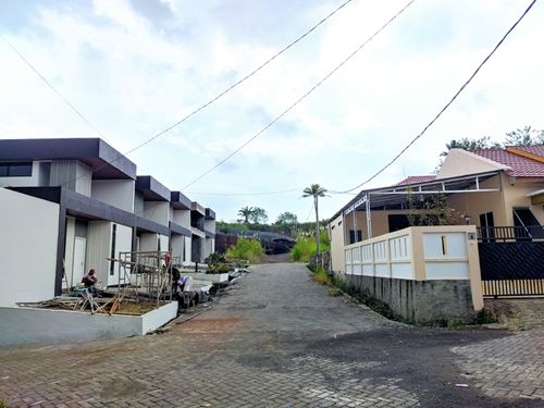 foto posisi tengah perumahan Lembah Nyiur Kairagi Mas