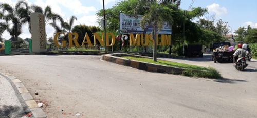 foto gerbang perumahan GRAND MUSLIM 3