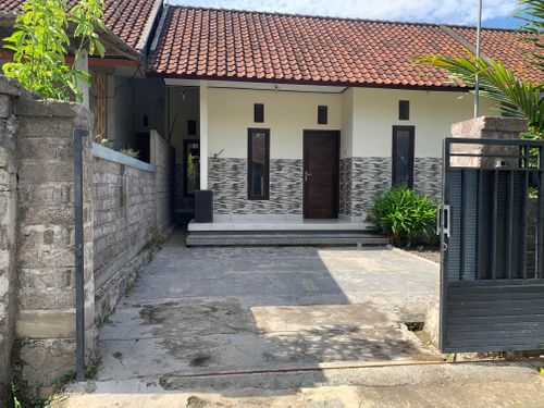 foto tampak rumah tipe 36 perumahan Perumahan Gria Giri Bhuwana