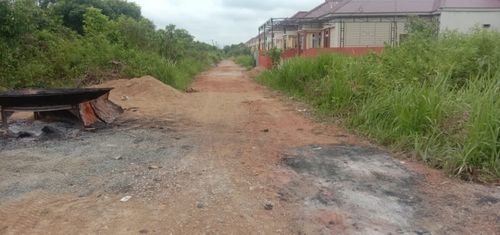 foto gerbang perumahan KOTA RAYA PREMIER