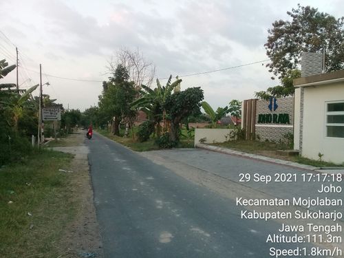 foto gerbang perumahan Joho Raya