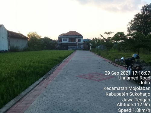 foto posisi tengah perumahan Joho Raya