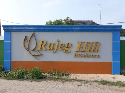 foto gerbang perumahan RAJEG HILL RESIDENCE TAHAP 2