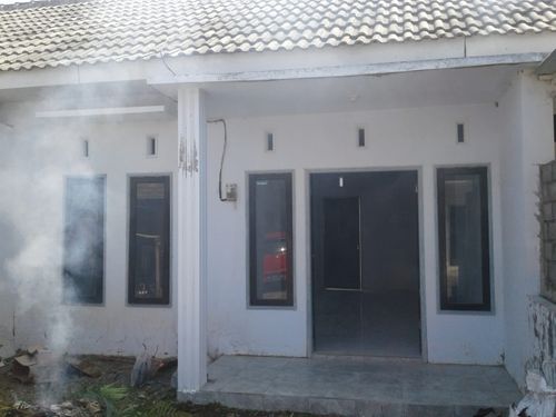 foto tampak rumah tipe 36/63 perumahan Satreyan Regency