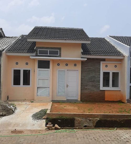 foto tampak rumah tipe sakura perumahan Bukit Serpong Indah