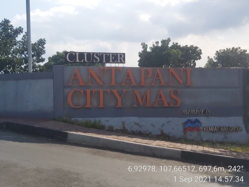 foto gerbang perumahan CLUSTER ANTAPANI CITY MAS