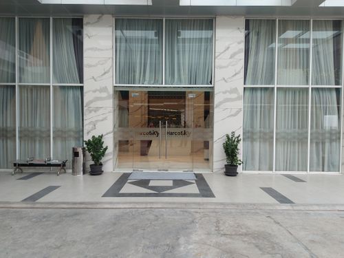 foto gerbang perumahan APARTEMEN HARCO SKY RESIDENCE