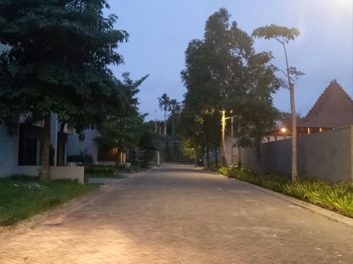 foto posisi tengah perumahan Hyarta EcoVillage