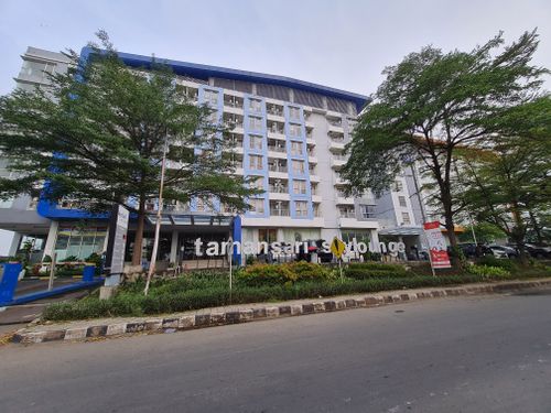 foto gerbang perumahan Apartemen Tamansari Skylounge