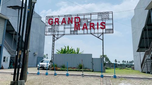 foto gerbang perumahan GRAND MARIS VILLAGE