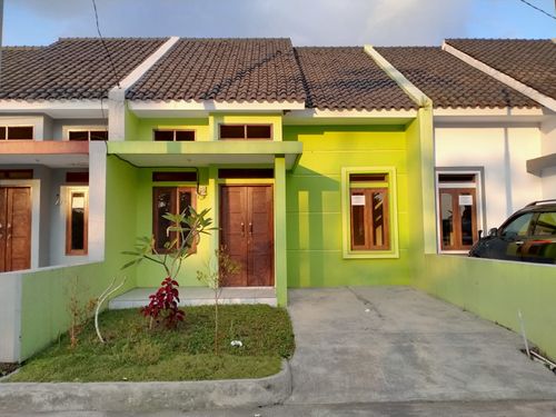 foto tampak rumah tipe 48/96 perumahan MEGA MUTIARA TASIK REGENCY