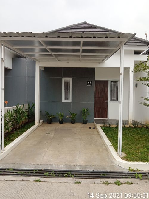 foto tampak rumah tipe 30 perumahan PURI SUWARNA REGENCY