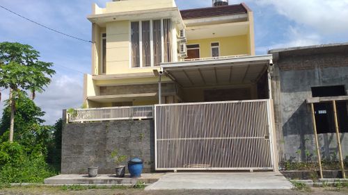 foto contoh rumah perumahan Graha Wangsa