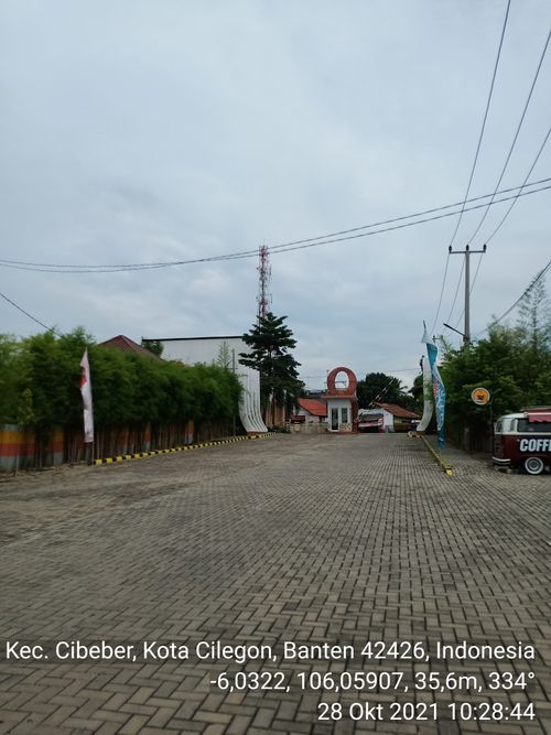 foto gerbang perumahan Puri Lagoon Indah