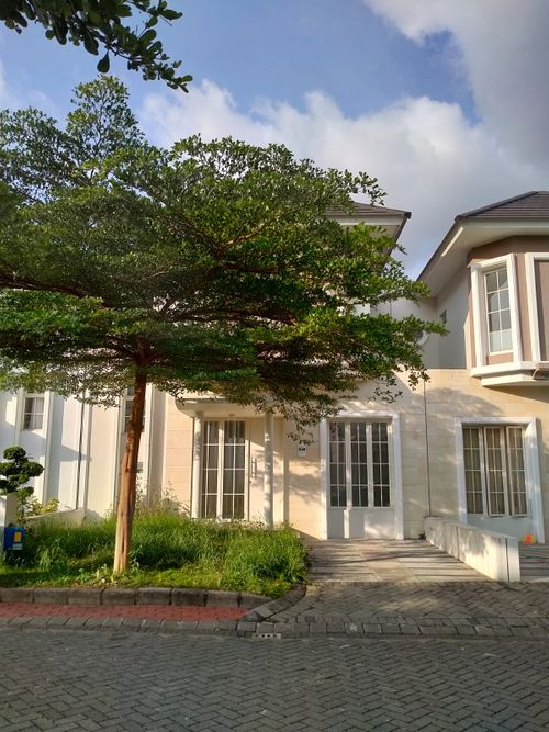 foto tampak rumah tipe Mirabilis perumahan GREEN ORCHID RESIDENCE
