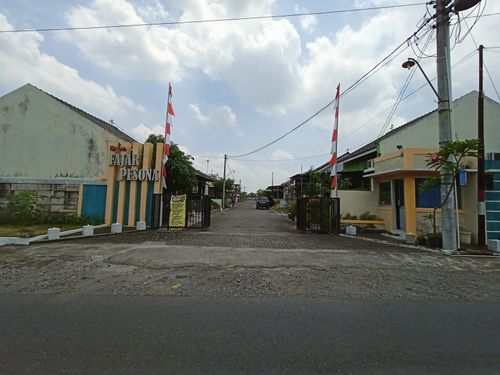 foto gerbang perumahan GRIYA FAJAR PESONA