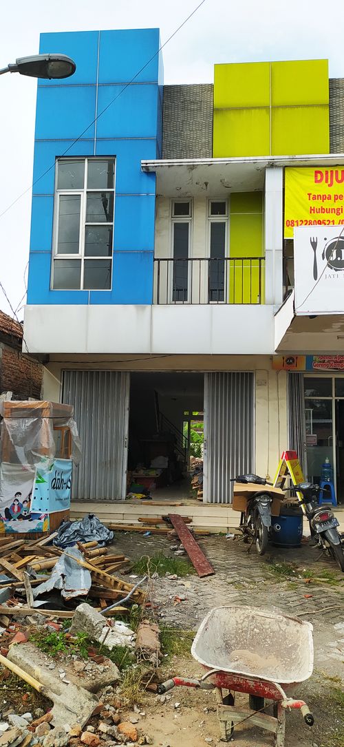 foto gerbang perumahan PUCANG GADING RAYA