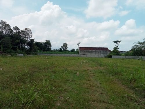 foto posisi tengah perumahan GRAHA REJOAGUNG ASRI