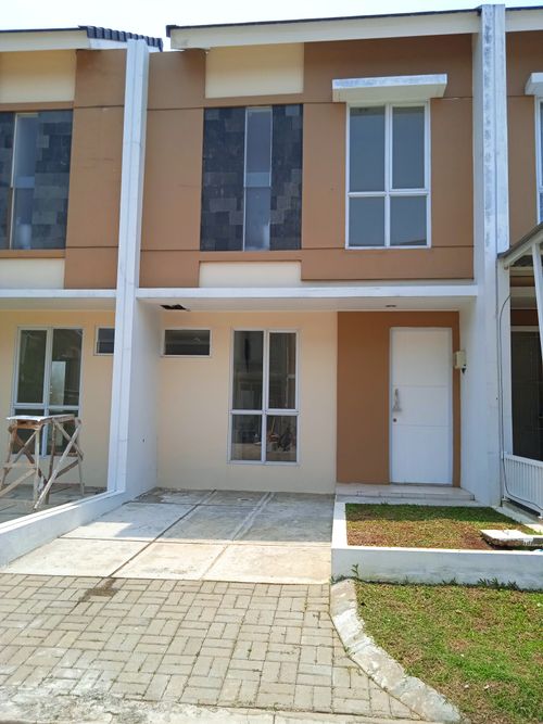 foto tampak rumah tipe ERICA perumahan Puri Jaya 2