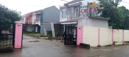 foto gerbang perumahan Grand Sokka Residence