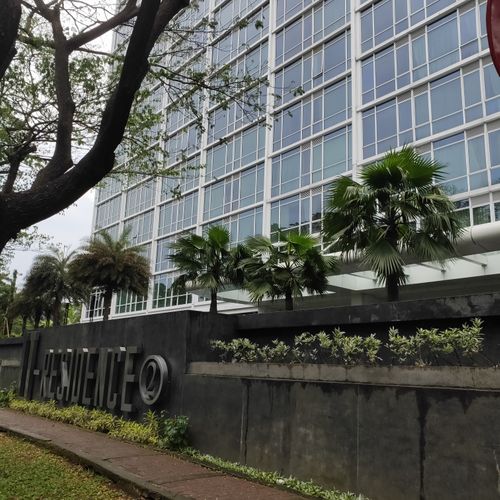 foto posisi tengah perumahan SUPERMAL KARAWACI