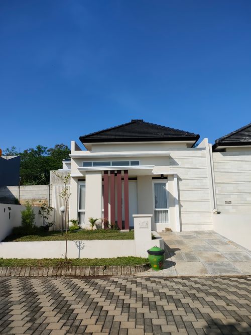 foto tampak rumah tipe MARIGOLD perumahan BUKIT INDAH PERMAI