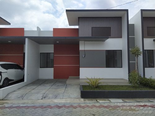 foto gerbang perumahan ROYAL RESIDENCE