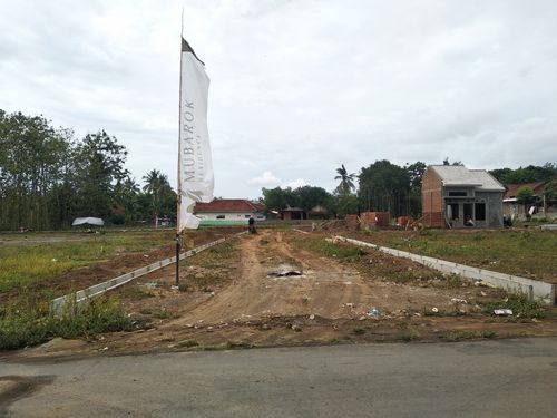 foto gerbang perumahan Mubarok Residence