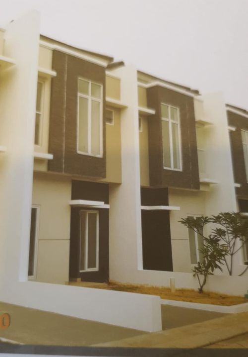 foto tampak rumah tipe VICTORIA perumahan ROYAL LIVING