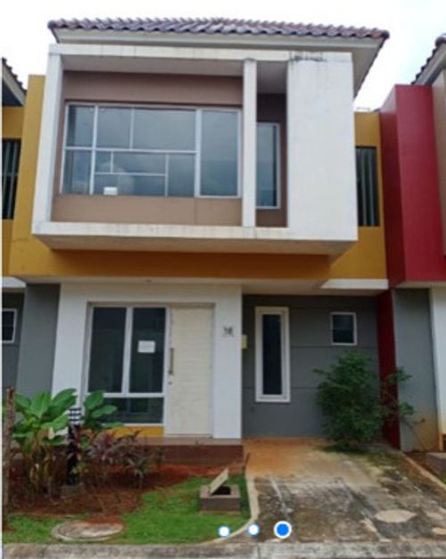 foto tampak rumah tipe BAILARD/18 perumahan CLUSTER MALIBU VILLAGE