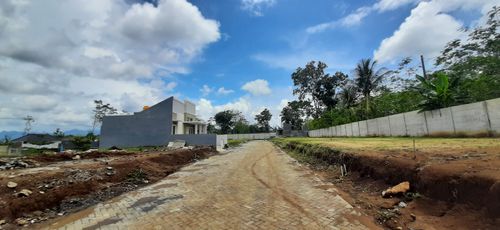 foto posisi tengah perumahan BUKIT INDAH PERMAI CLUSTER ORCHID