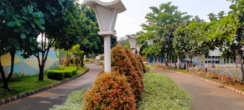 foto posisi tengah perumahan SPRING GARDEN RESIDENCE